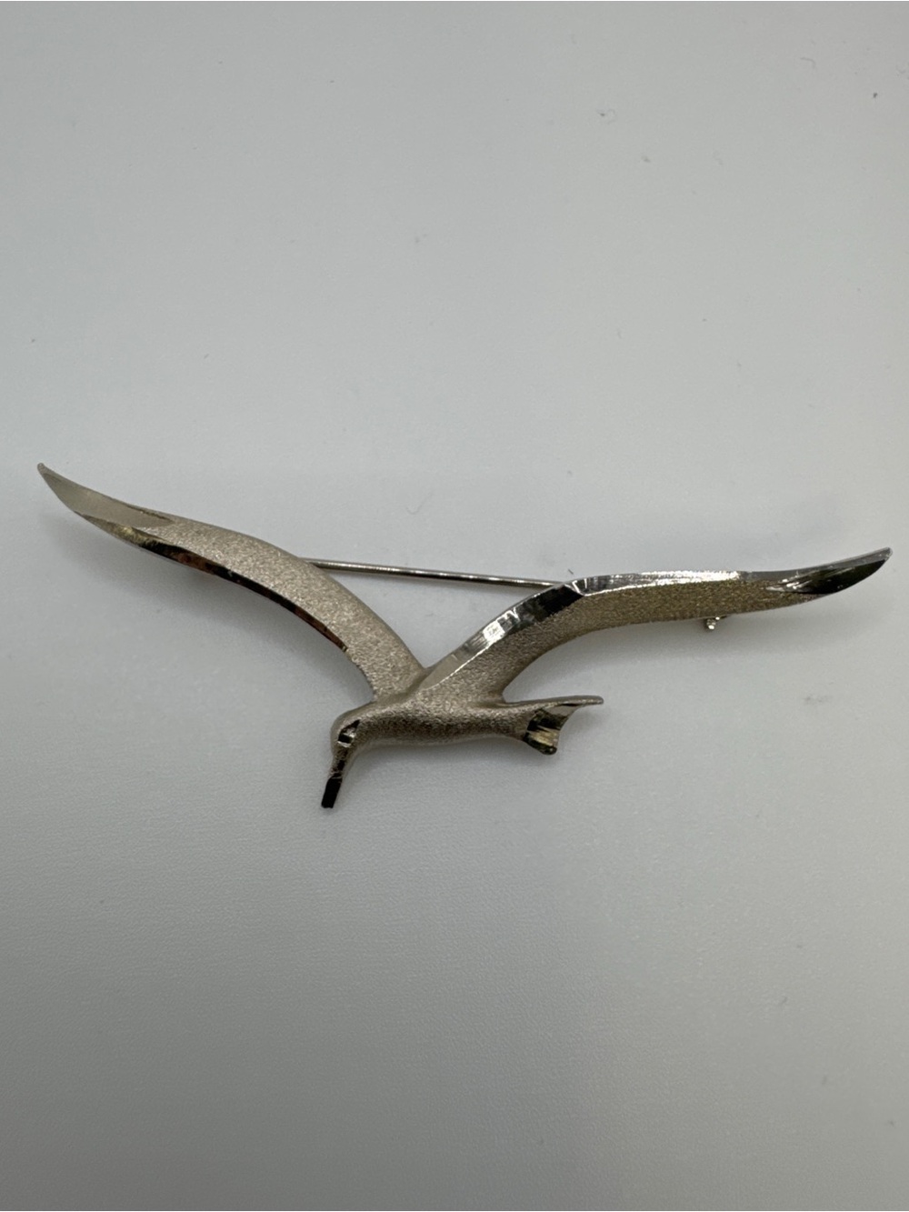 Vintage Silver Tone Flying Seagull Bird Brooch Pin Mid Century Modernist